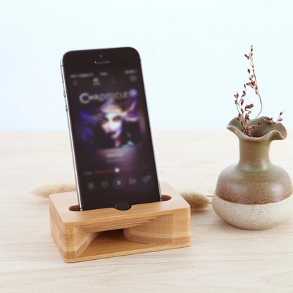 Wooden Cellphone Amplifier Stand